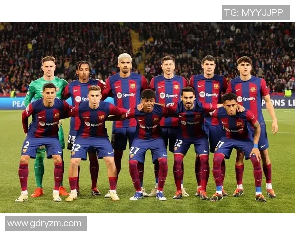 西甲焦点战巴萨主场迎战马竞力争巩固榜首地位 西甲焦点战巴萨主场迎战马竞力争巩固榜首地位